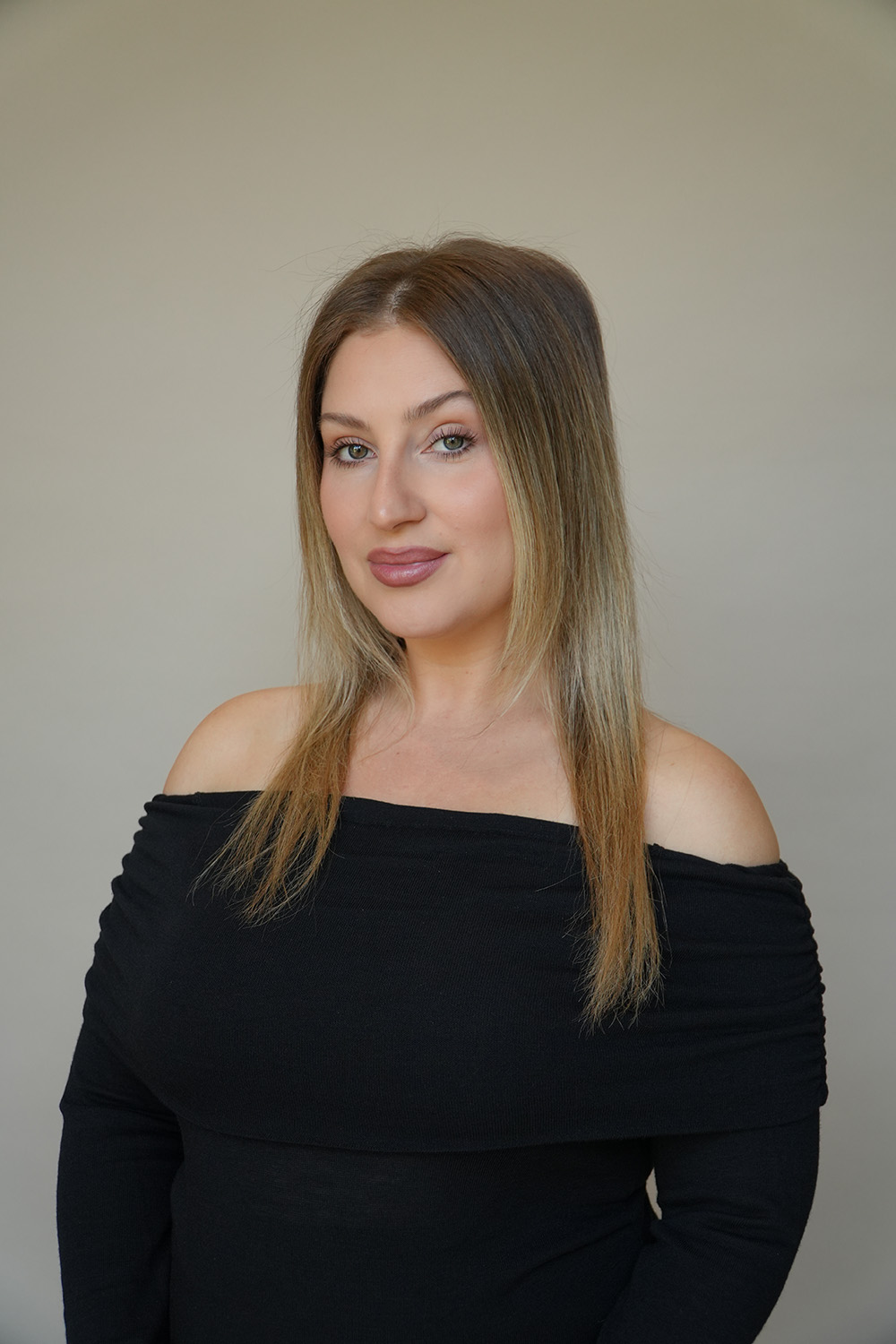 Hair extensions transformation — before